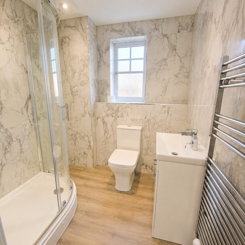 Relaxing 3-BR Flat in Northampton near Town Centre photo 14